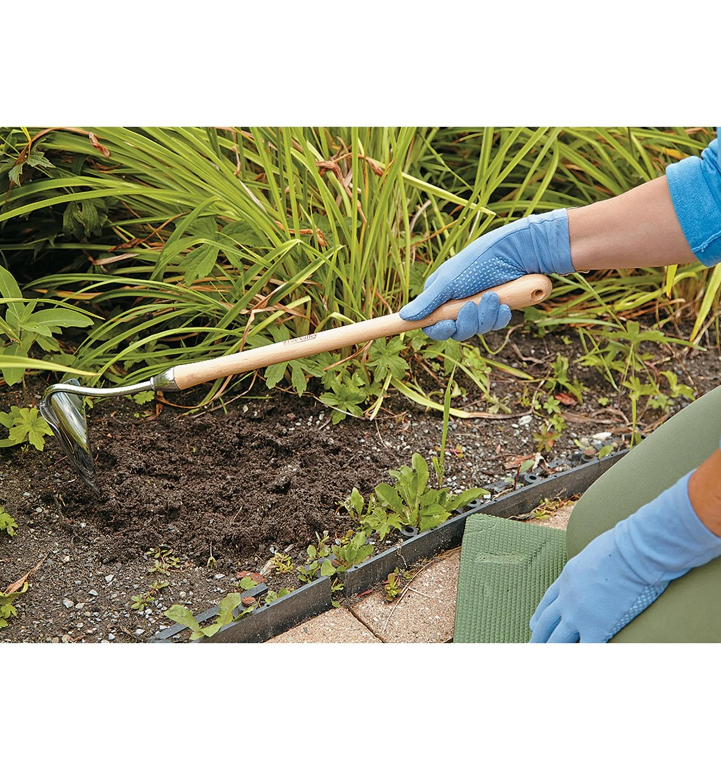 Hoes>Lee Valley Mid-Length Trenching Hoe